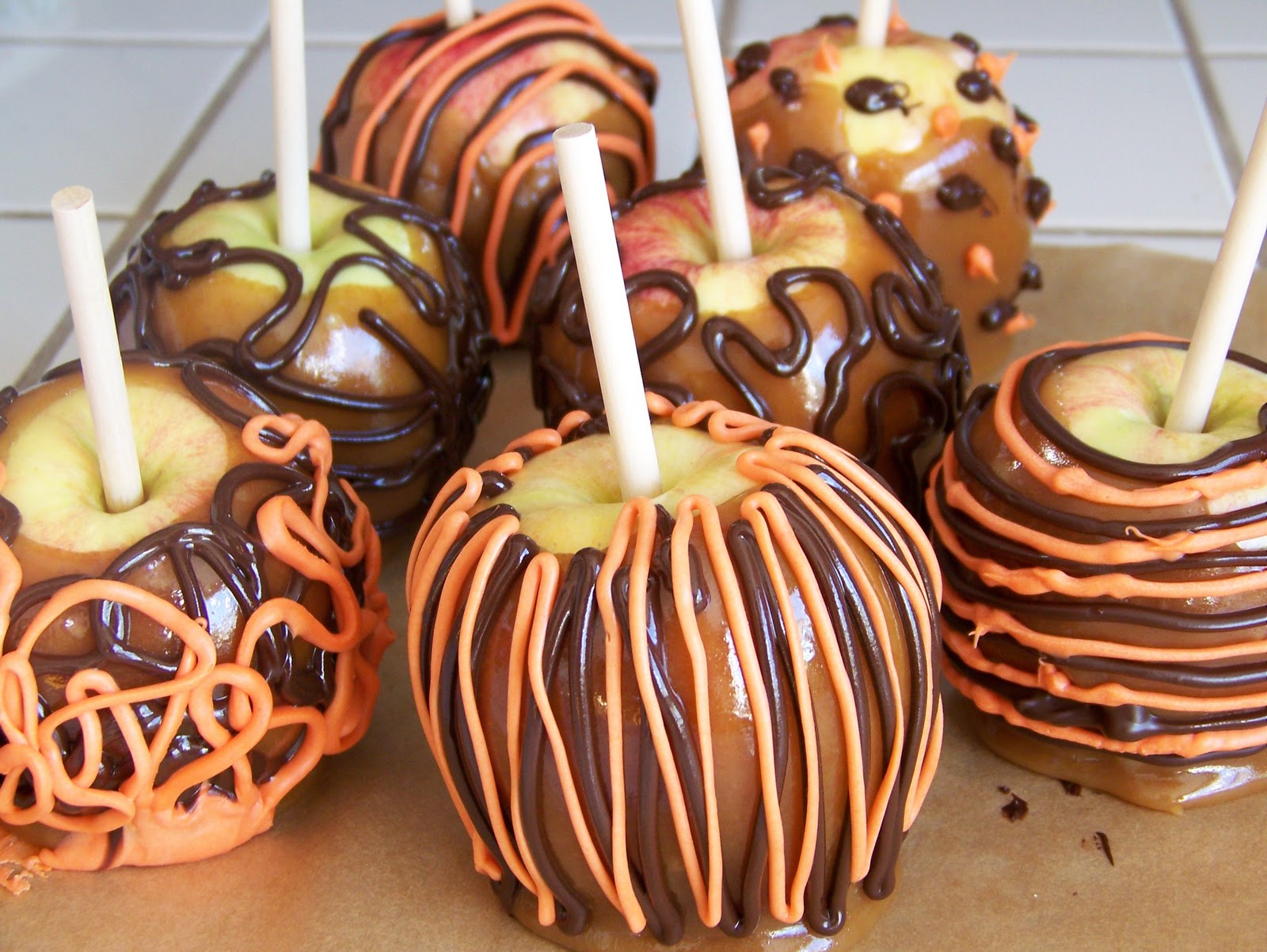 Near to Nothing Caramel Apples!!