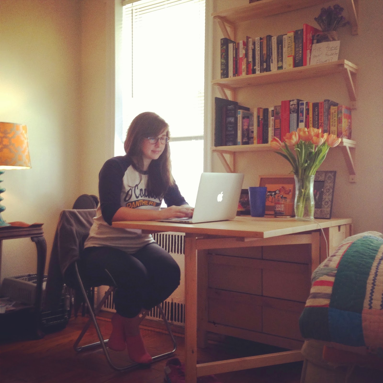 My room descriptive essay image