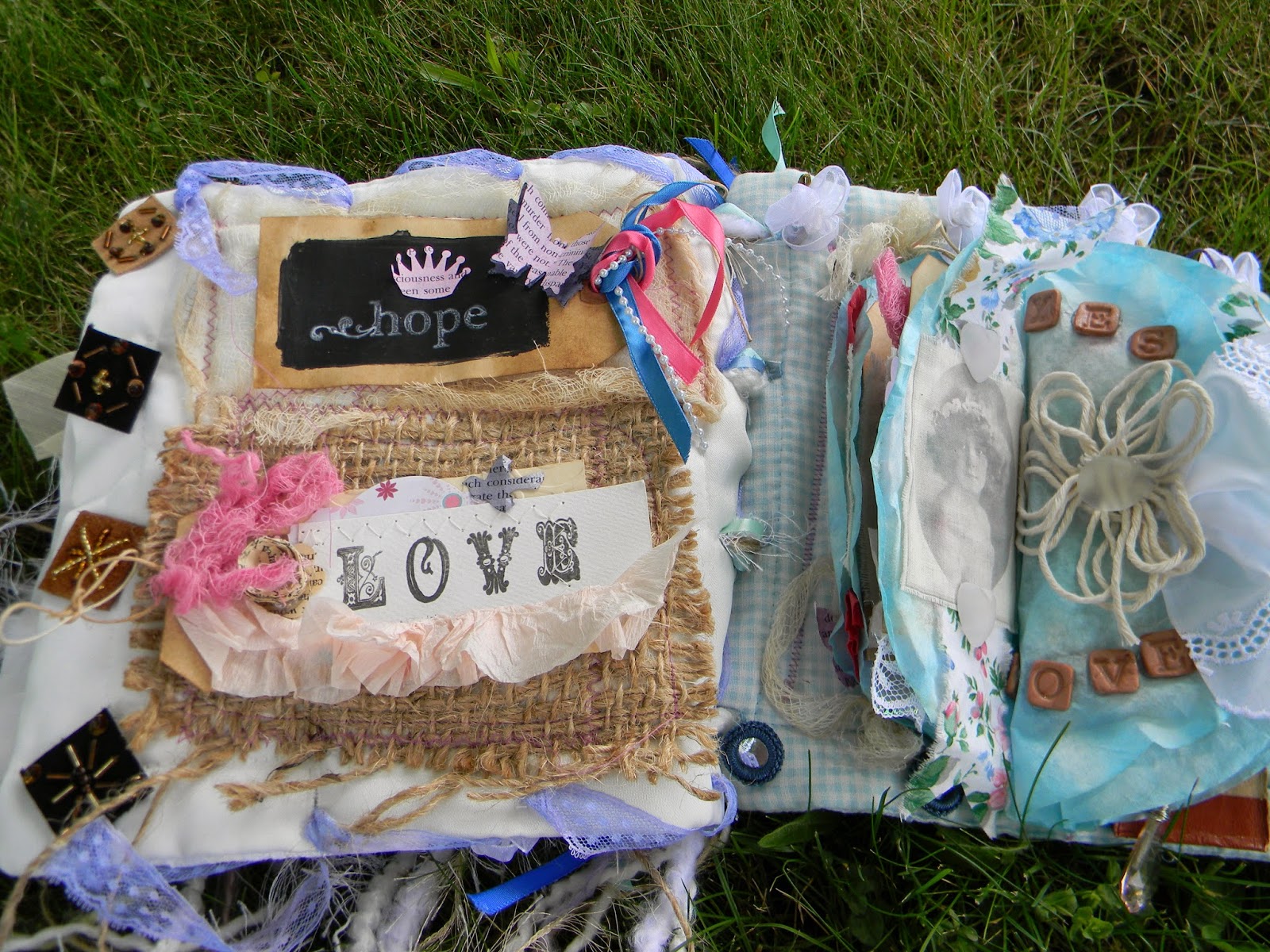 Artistic Endeavors 101 Fabric Mixed Media Book...