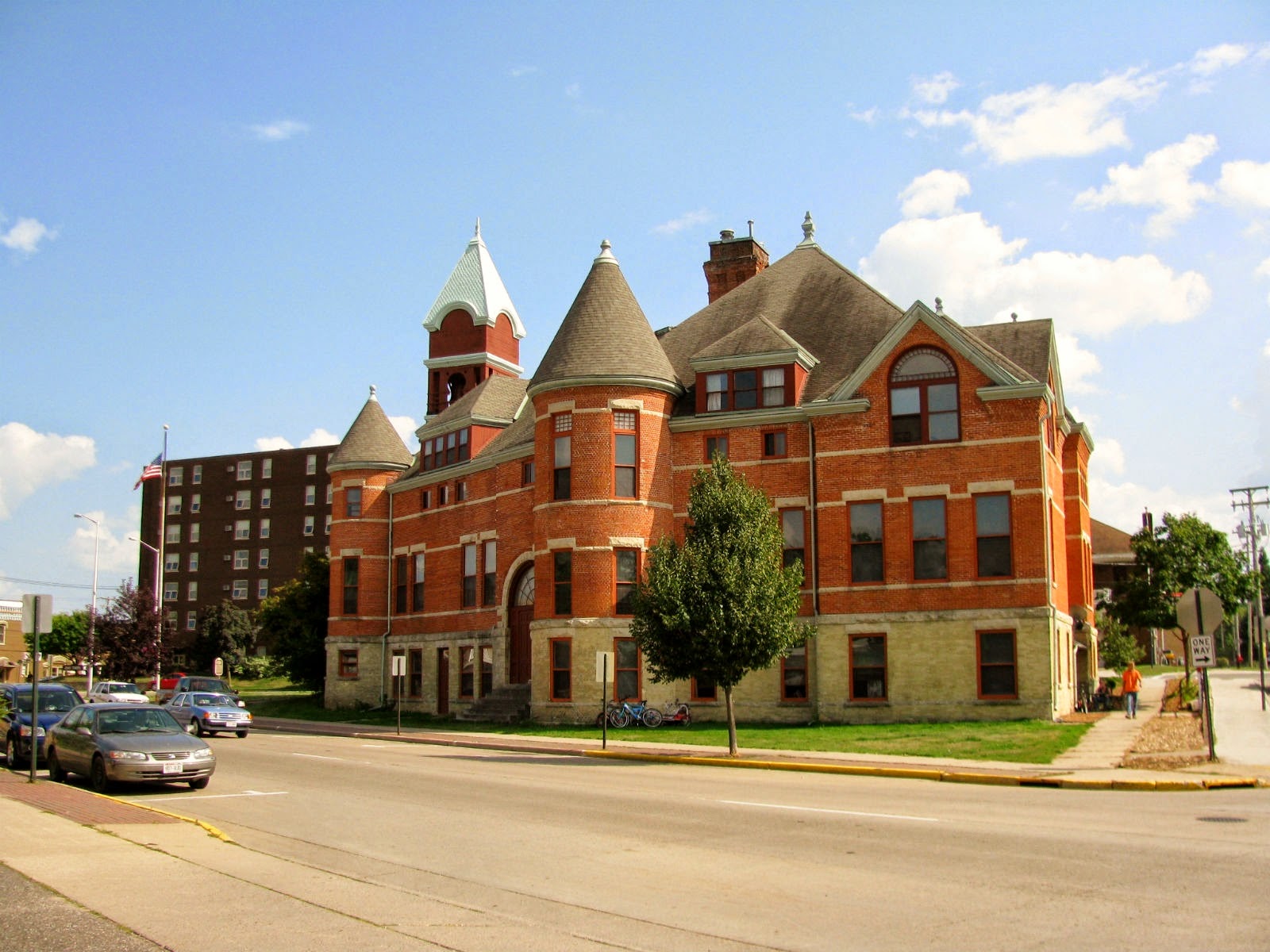 From City to Suburbia 715 E 2nd St, Merrill, WI 54452