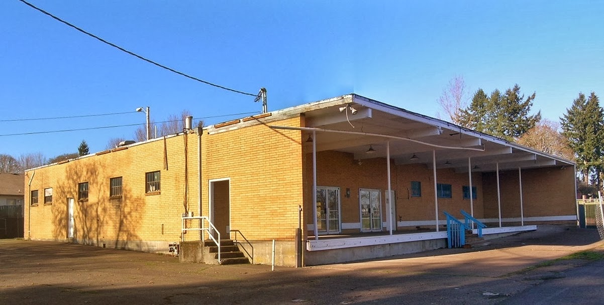 Postal Office In Vista