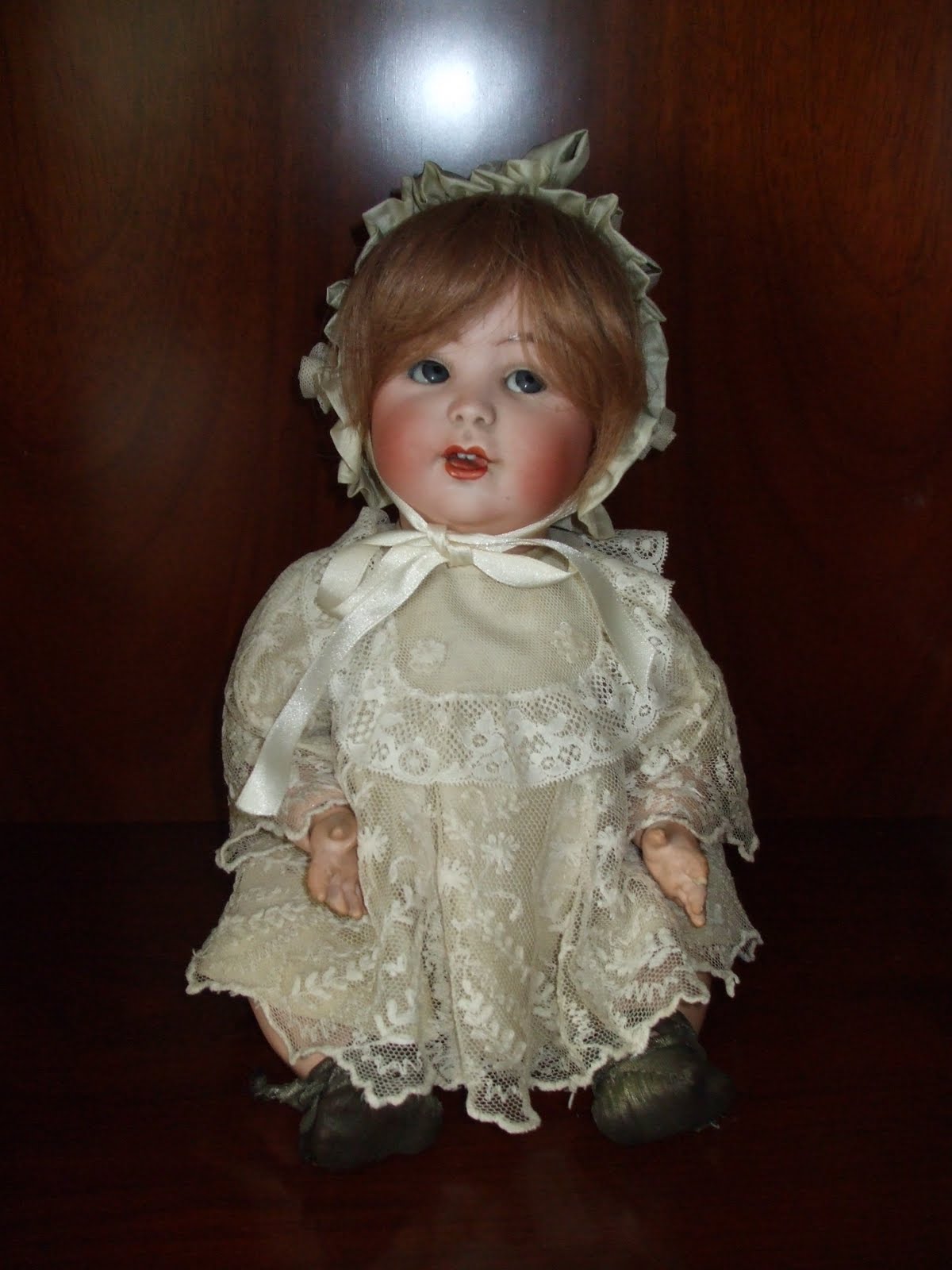 Ana no quiere crecer: muñecas antiguas