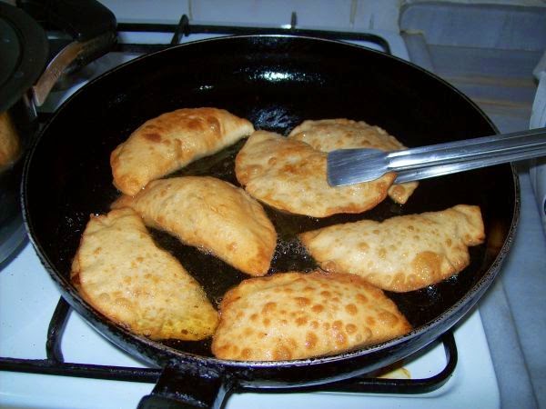 Pratik Yemek ve Pasta Tarifleri Çiğ Börek Tarifi