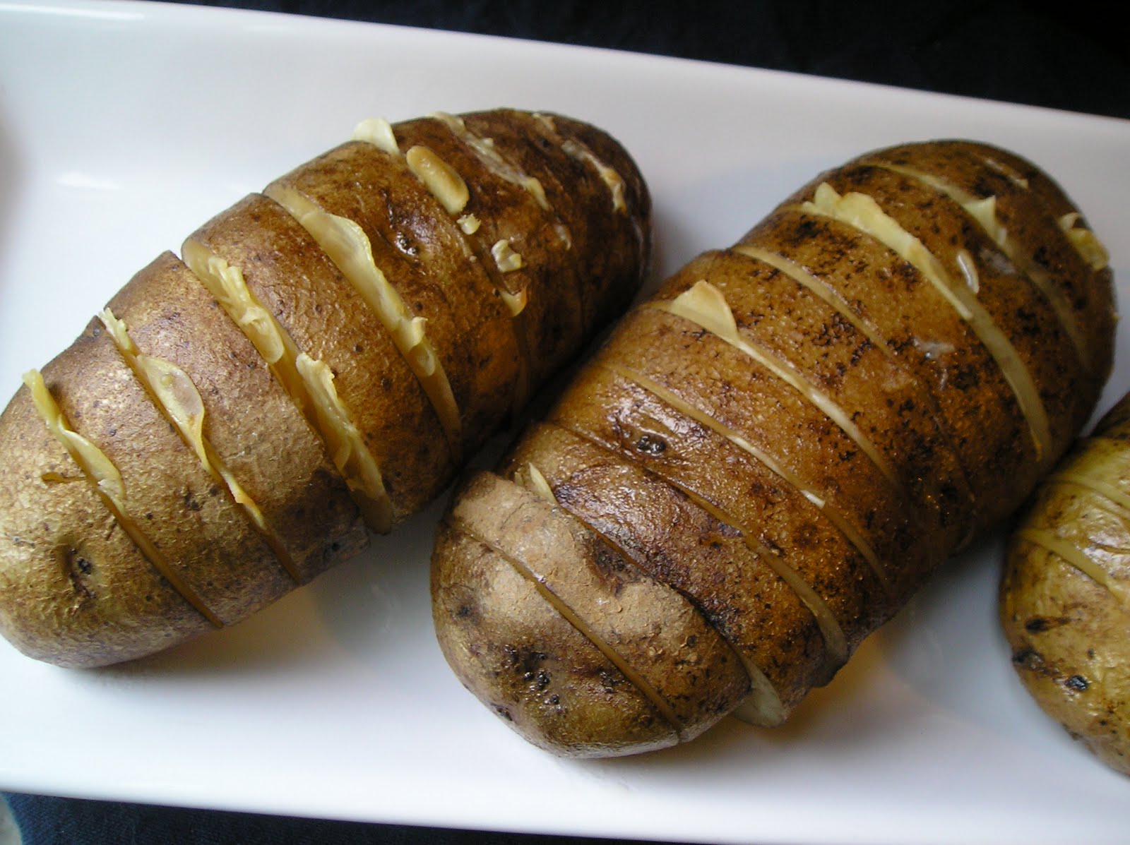 Slow Cooker GarlicStuffed Baked Potatoes Edesia's Notebook