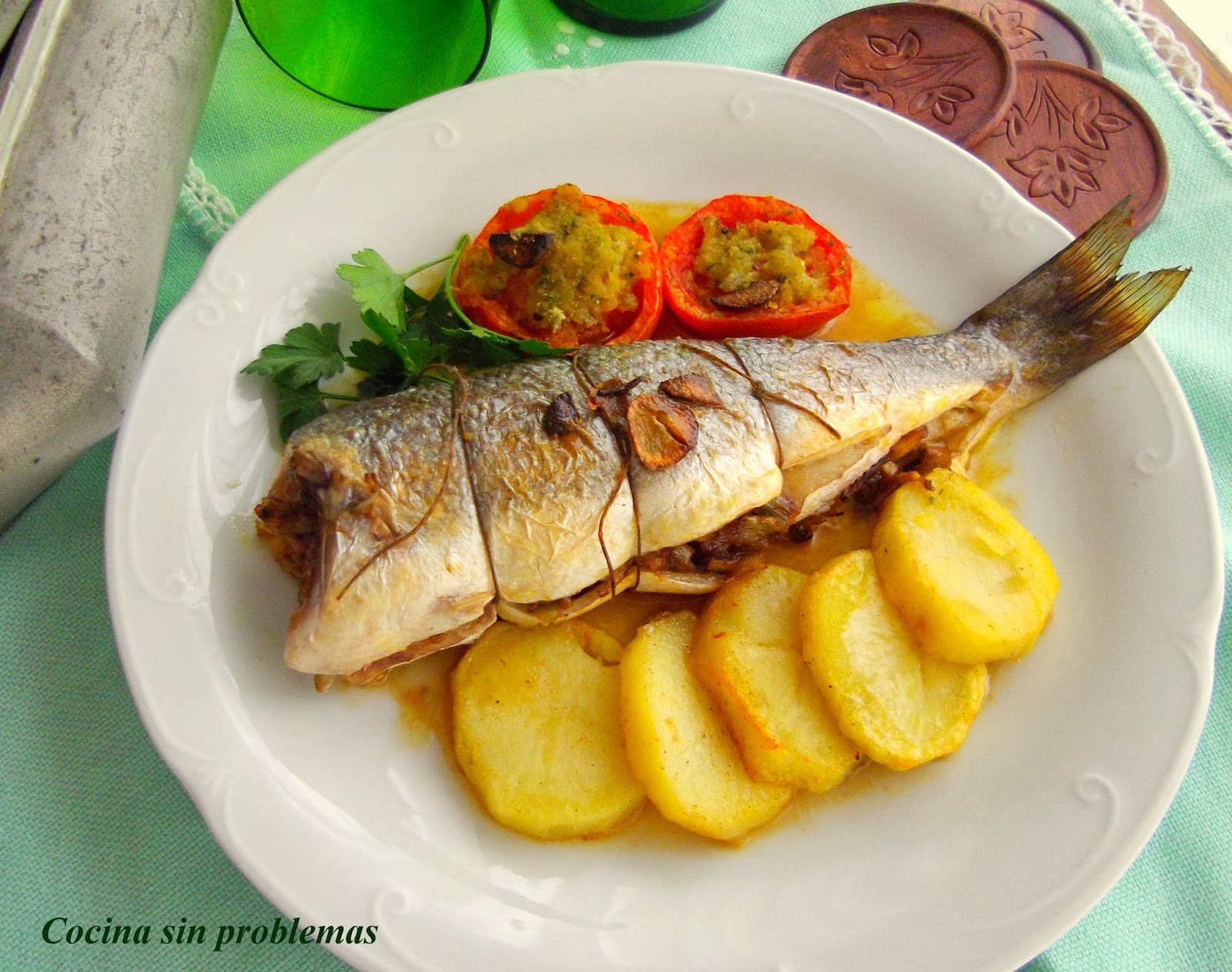 Lubina Rellena De Champiñones Al Horno.
