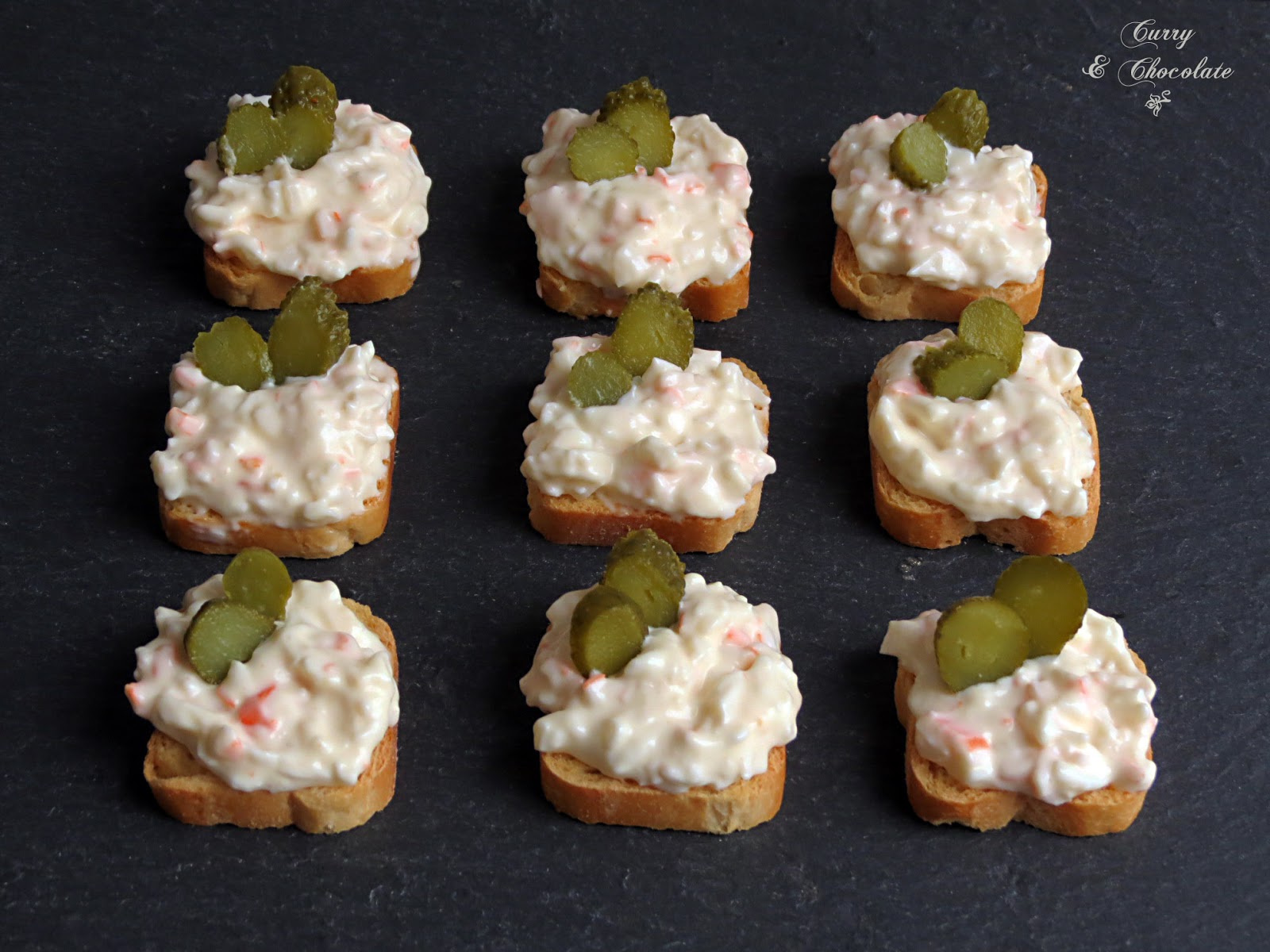 Canapés de palitos de cangrejo Canapés de palitos de cangrejo