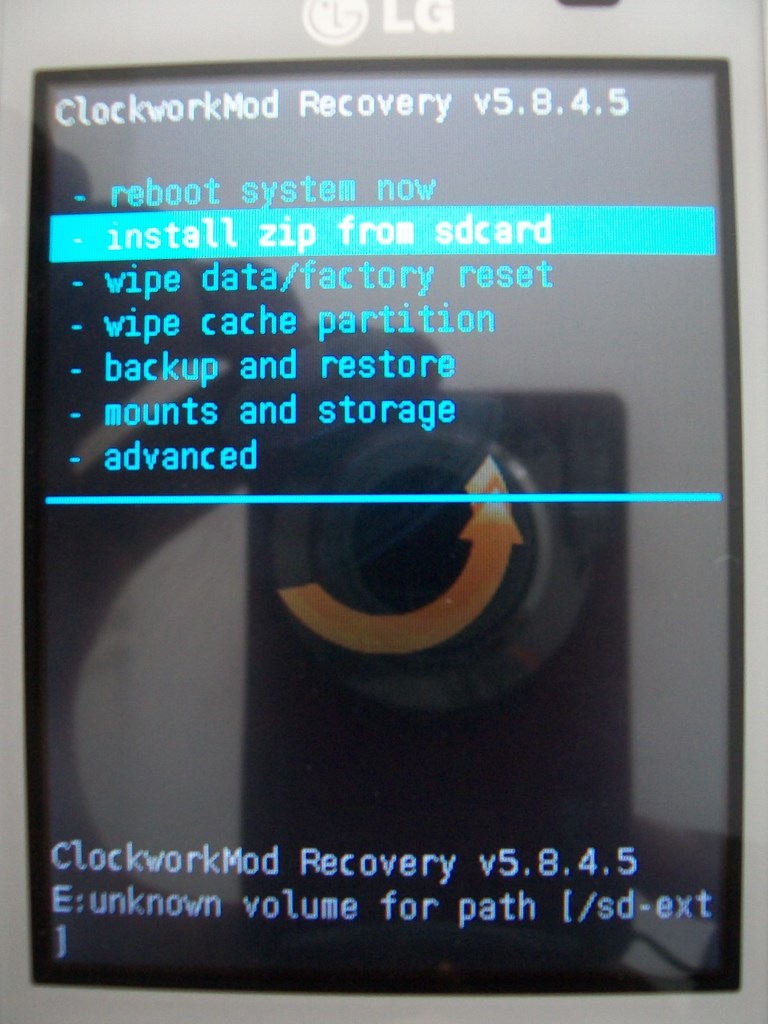 Unboxing Smartphone LG Optimus L3 e400f Android 2 3 6
