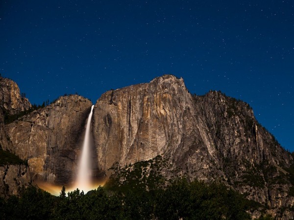 Upper Yosemite Falls, California Upper Yosemite Falls, California