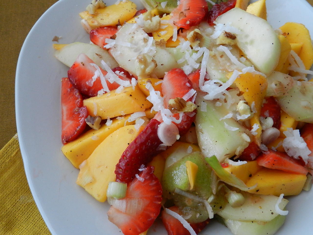 Raajis kitchen Mixed fruit salad