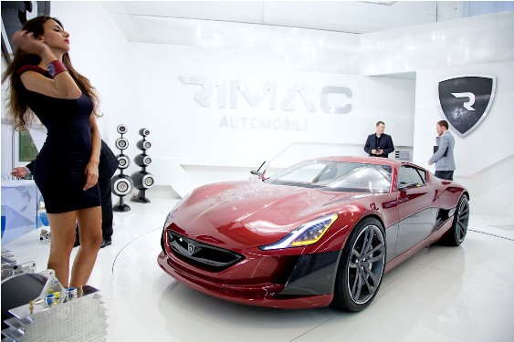 Rimac-Concept-One-car-with-girl-photo.jpg