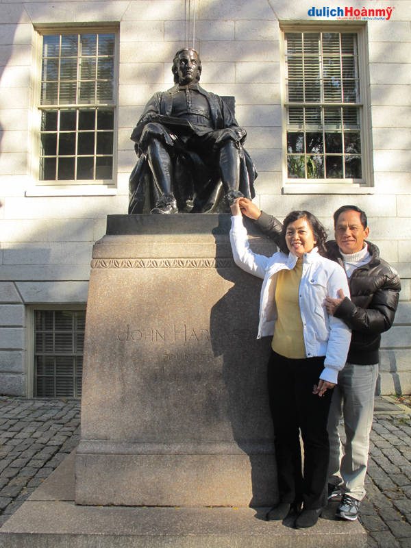 [Image: -uu-dai-tour-mua-thu-boston-04.jpg]