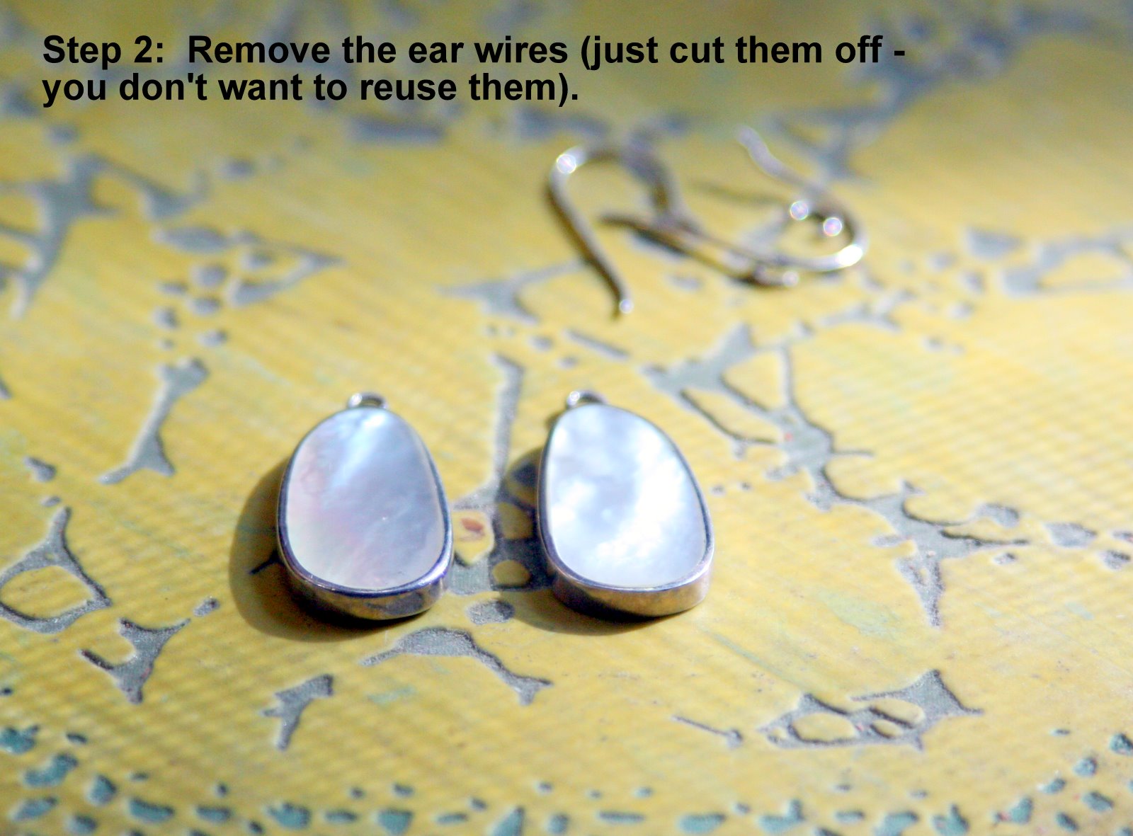 Kibbles 'N Knits How to turn earrings into a pendant necklace.