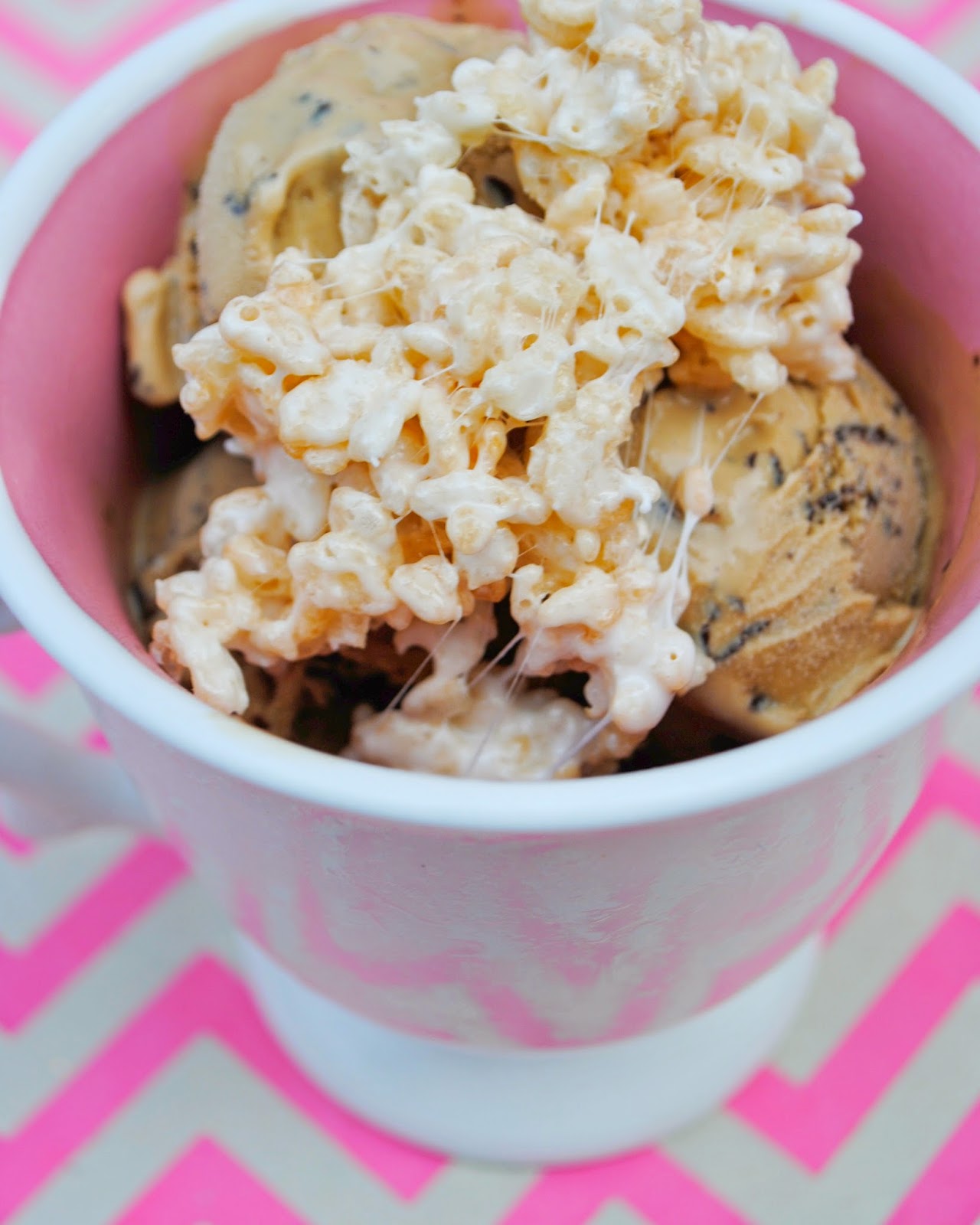 Jac o' lyn Murphy Rice Krispy Treat Ice Cream Topper