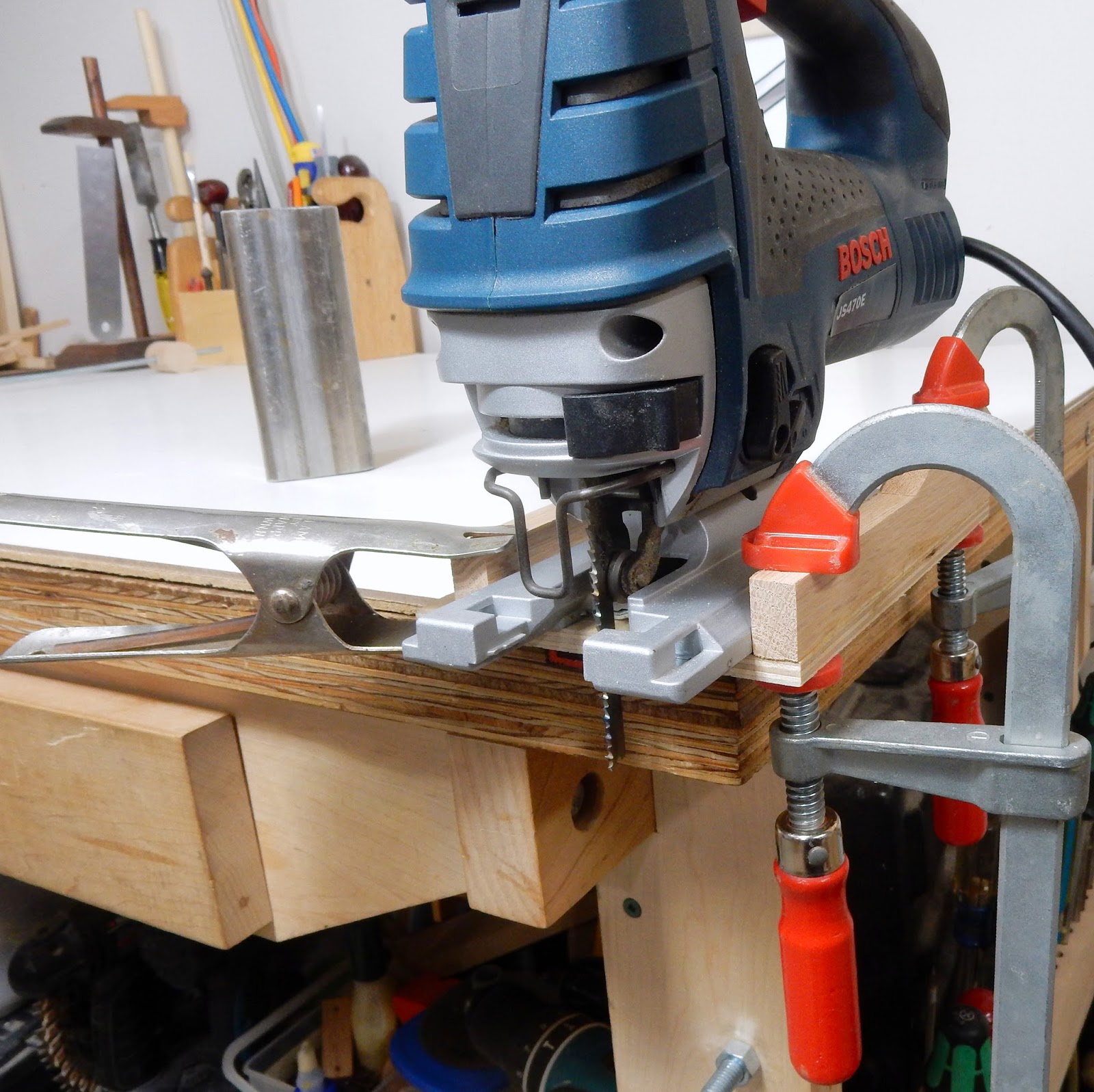 Jax Design Jigsaw circle cutting jig