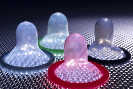Resultado de imagen de Condones que cambian de color cuando alguna enfermedad sexual