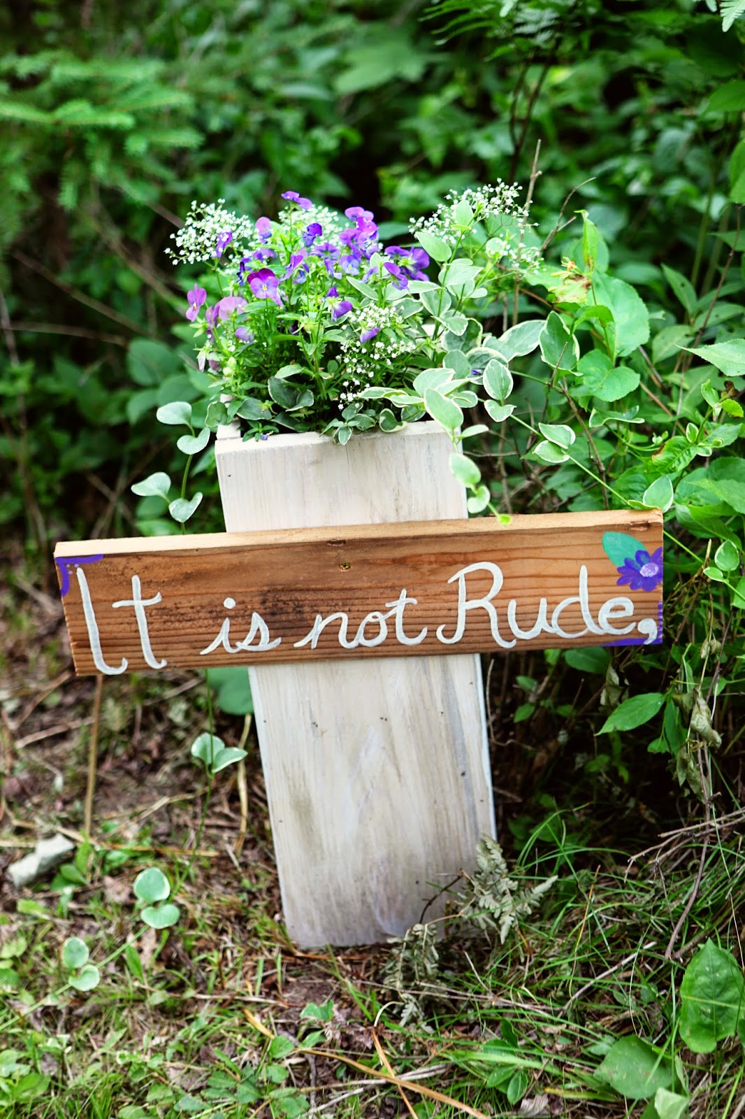 Romantic Country Living DIY Rustic Bible Verse Flower Planters