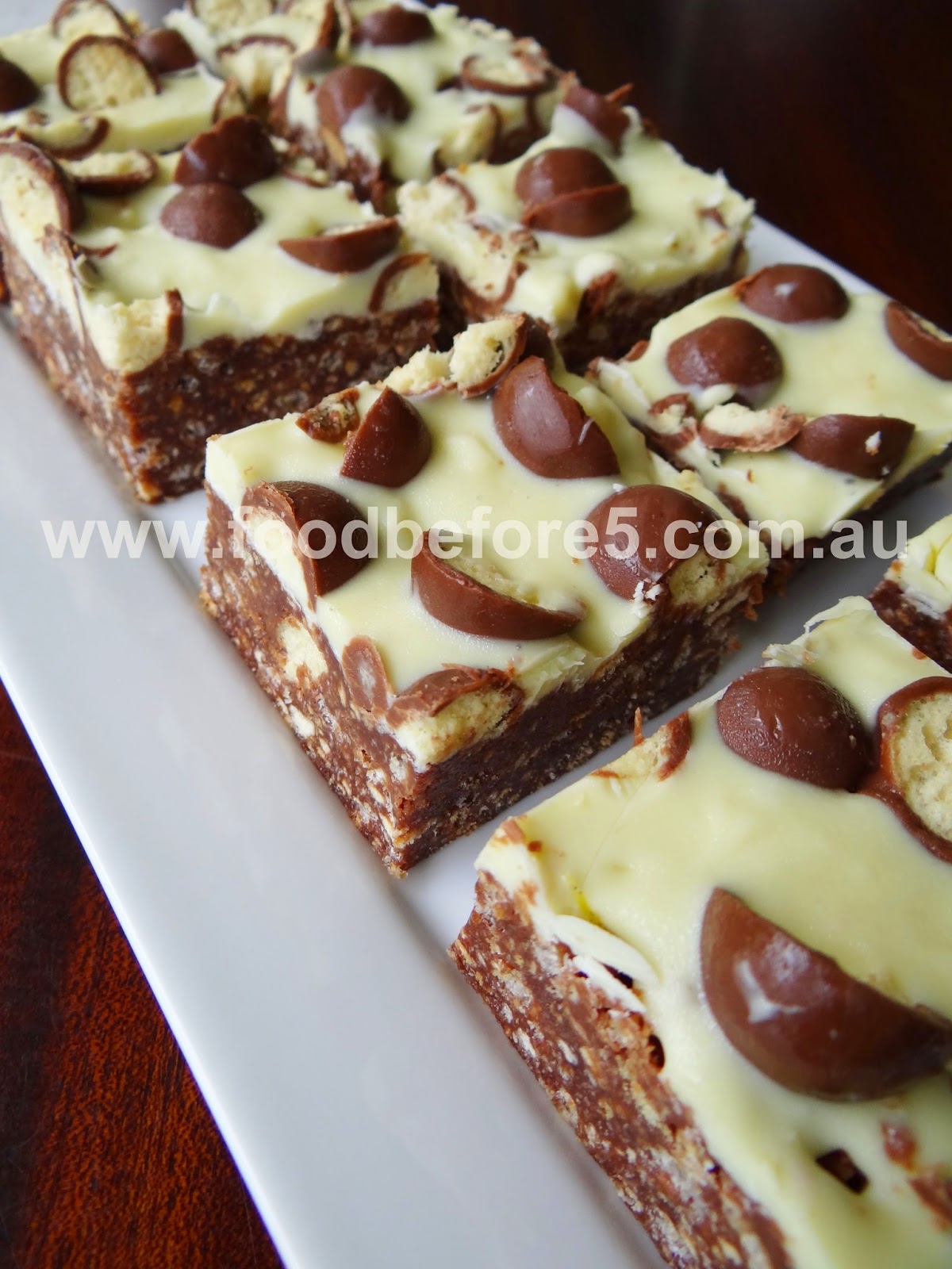 Simple home cook Malteser slice