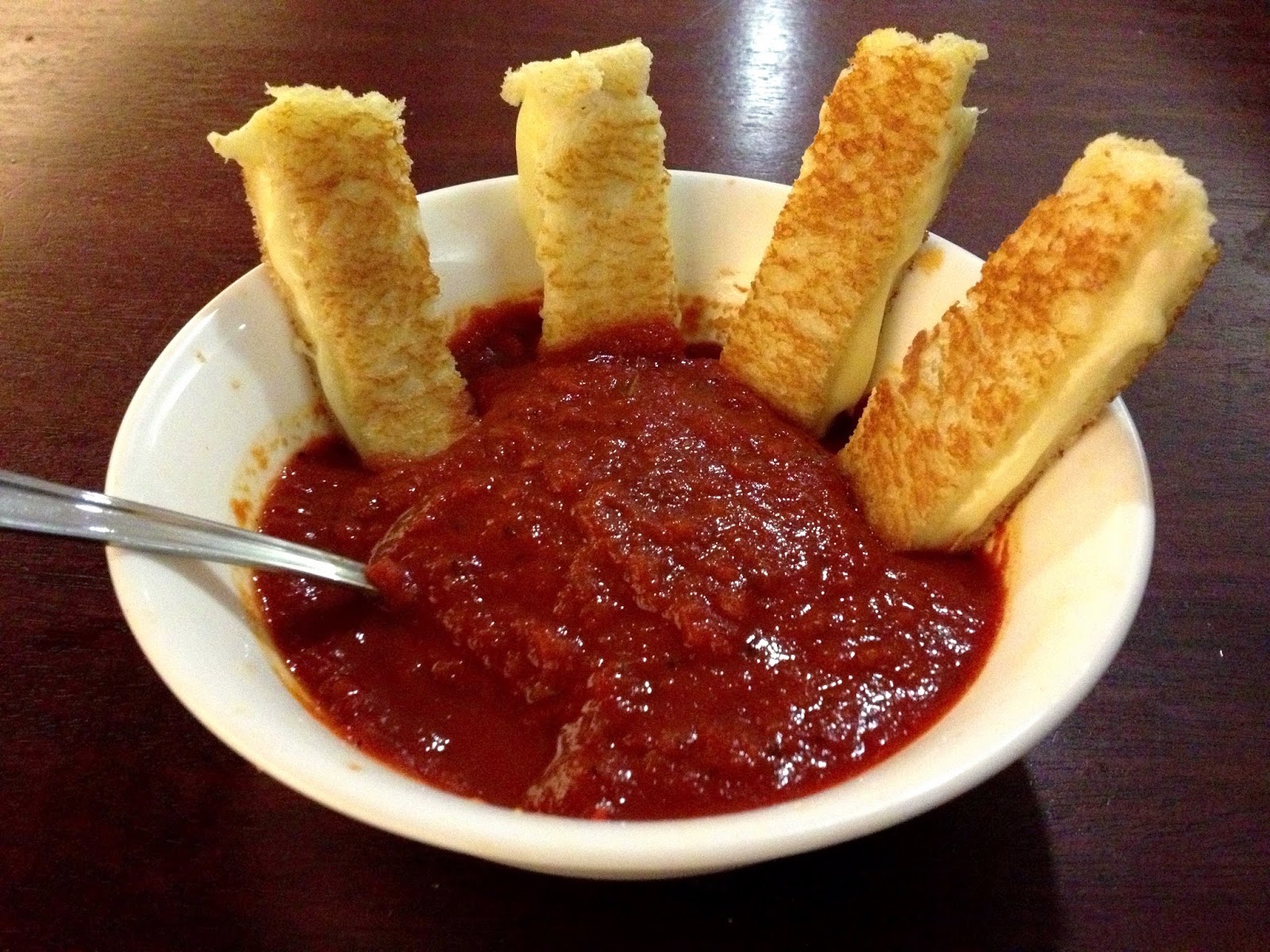 Ratty Gourmet Vishesh's Grilled Cheese Breadsticks and Marinara