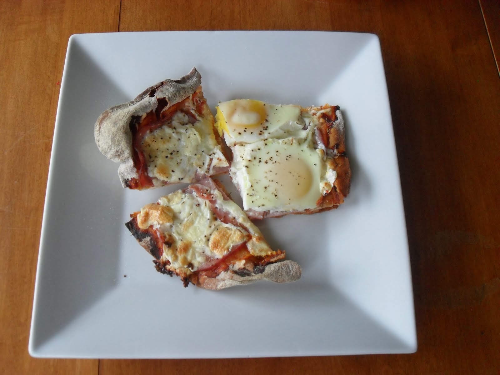 Canadian Bacon, Baked Egg, and Mozzarella Pizza