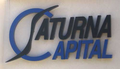 Saturna Capital logo with oddly shaped flat S and large C nowhere near the rest of the word APITAL