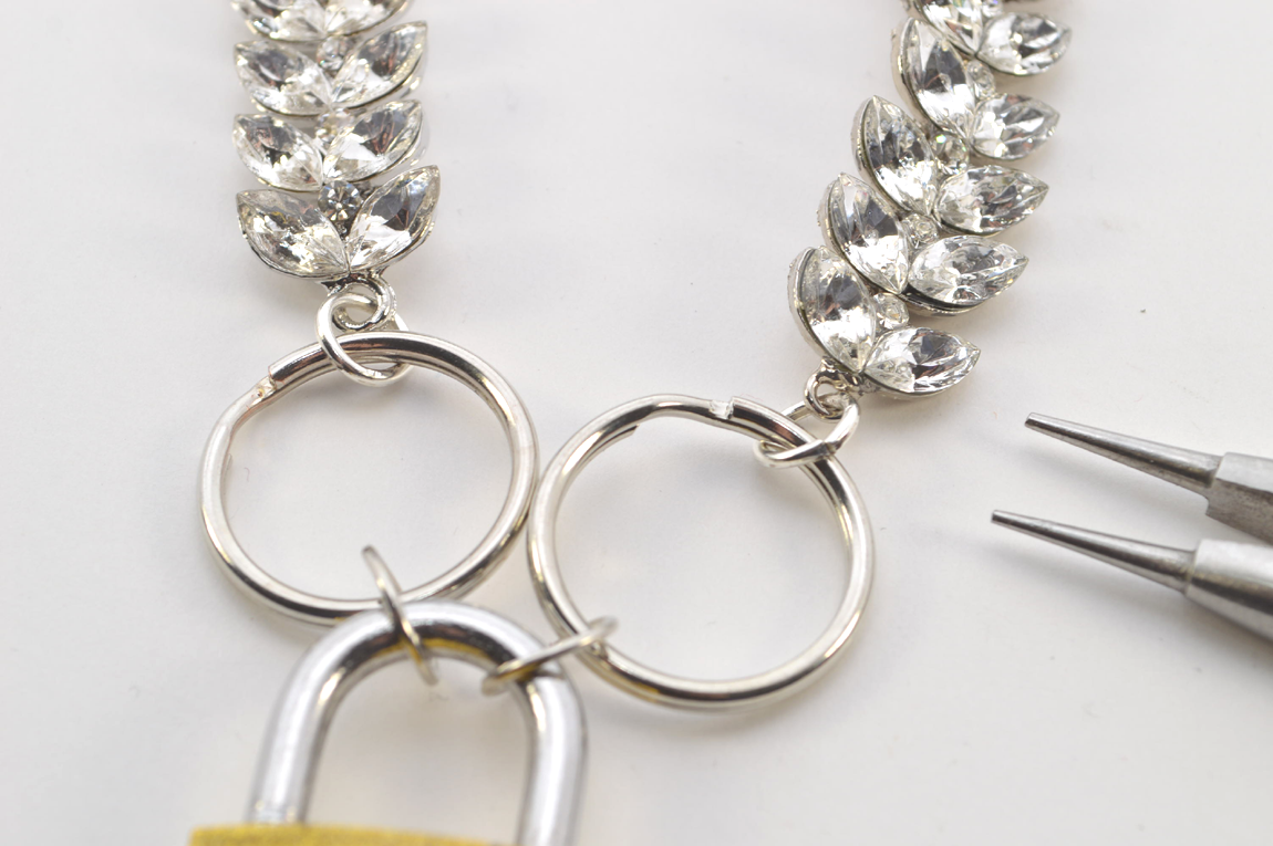 diy Rhinestone Padlock Necklace (Rodarte Inspired) Wild Amor Bloglovin’