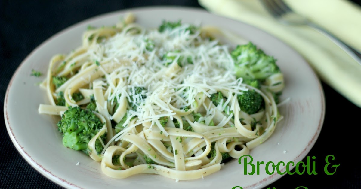 The Unsophisticated Kitchen Broccoli & Garlic Pasta