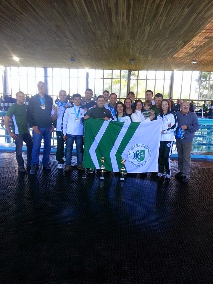 Representantes do Recreio da Juventude conquistam pódio no Circuito Serrano  de Padel - Recreio da Juventude