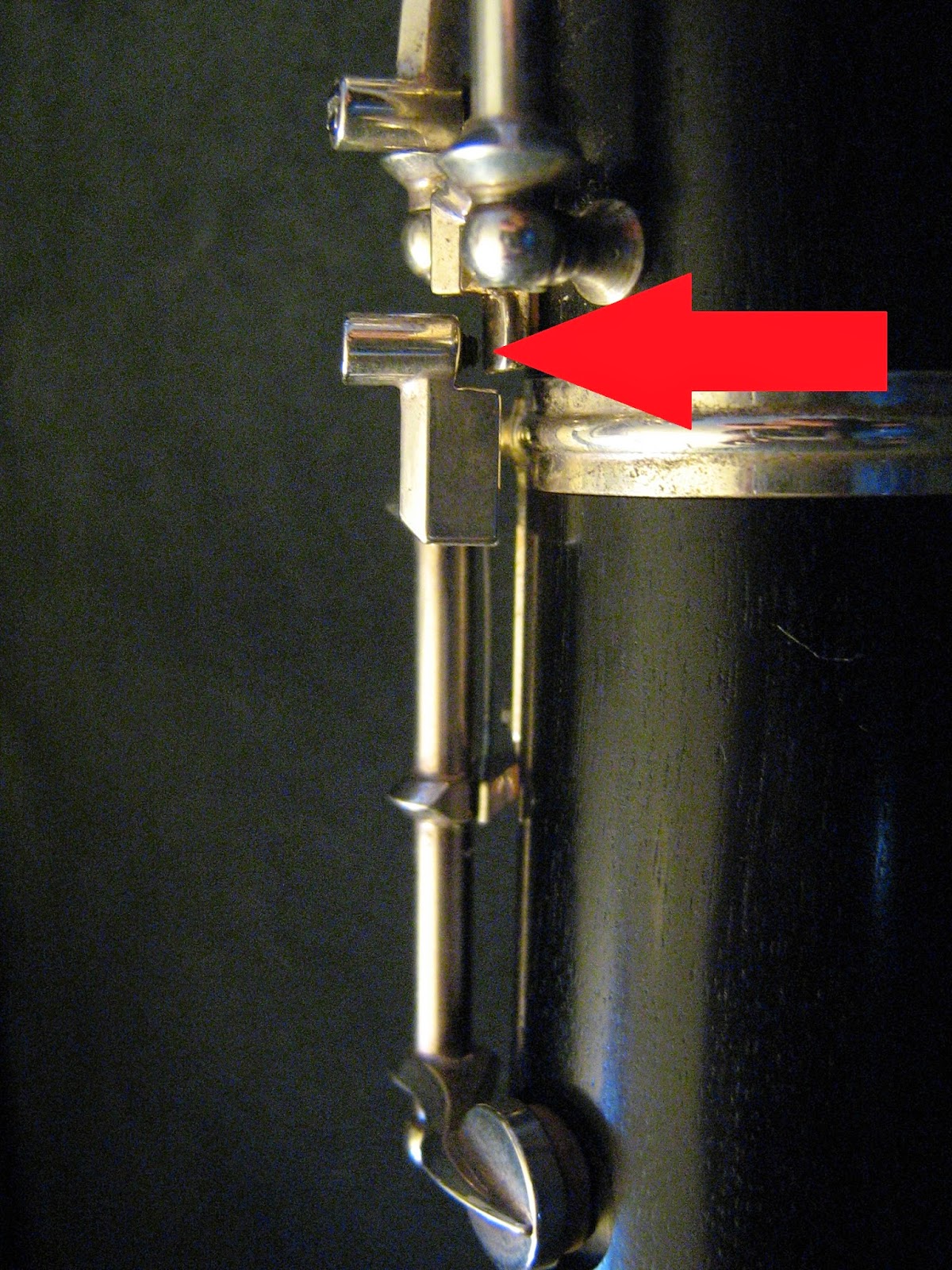 The Bench Keystone Regulating the Lower End of an Oboe