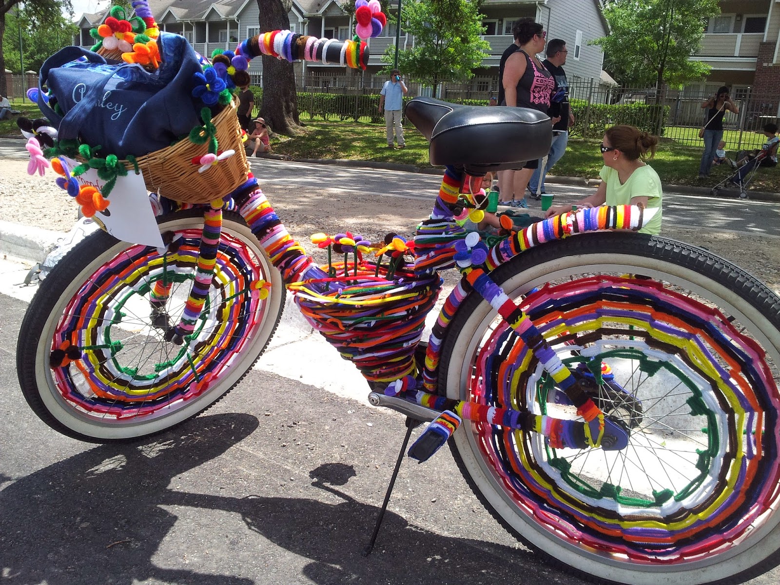 customized bicycles, houston art car parade