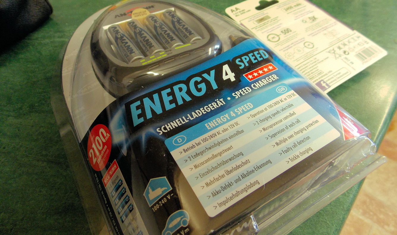 This is me Sarah mum of 3 Digital Cameras what are the best batteries?