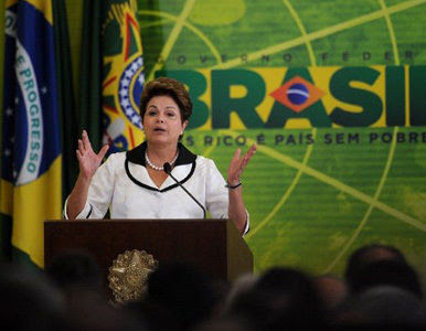 Dilma pede ajuda dos EUA para capacitar estudantes brasileiros Dilma pede ajuda para capacitar estudantes brasileiros