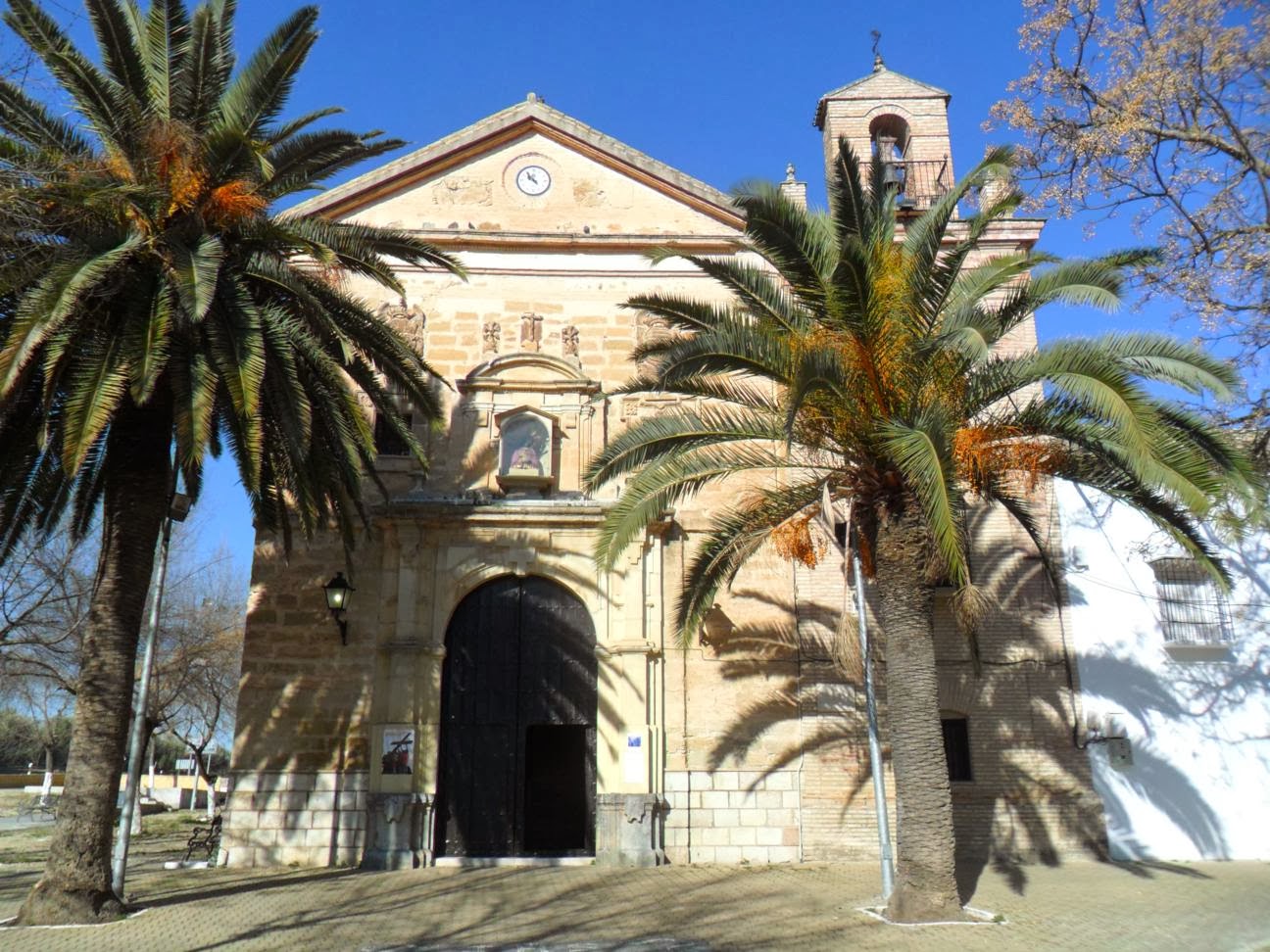 APRENDIENDO A ENSEÑAR CONOCEMOS ENCINAS REALES