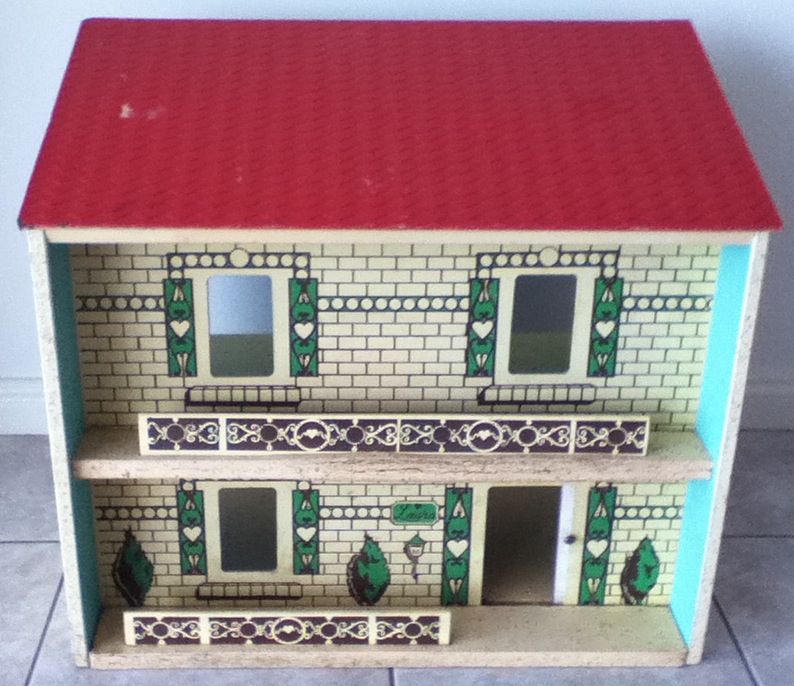 Rebecca's Collections My Australian Dolls Houses