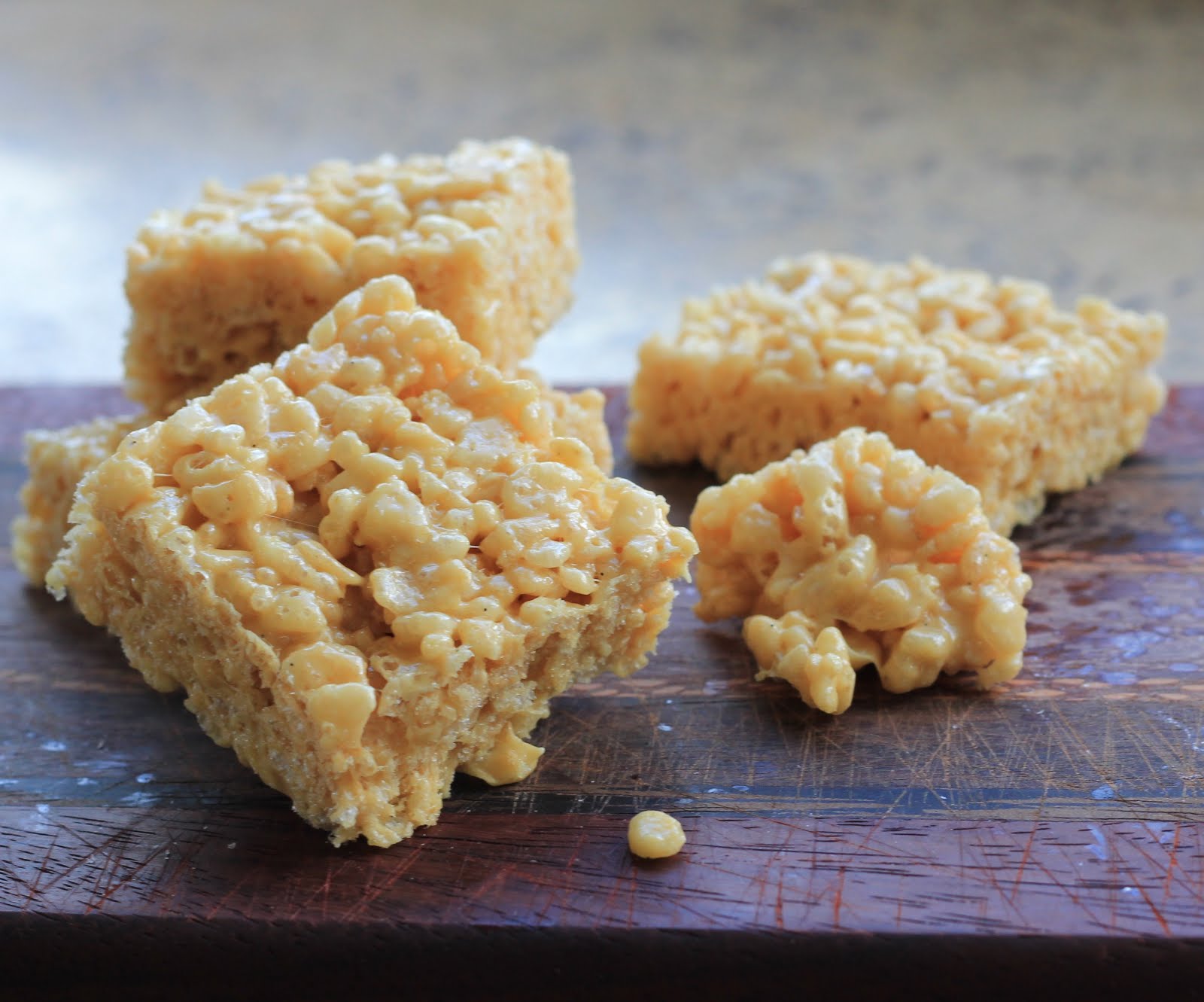 beurrista easy salted caramel rice krispie treats beurrista easy salted caramel rice krispie treats
