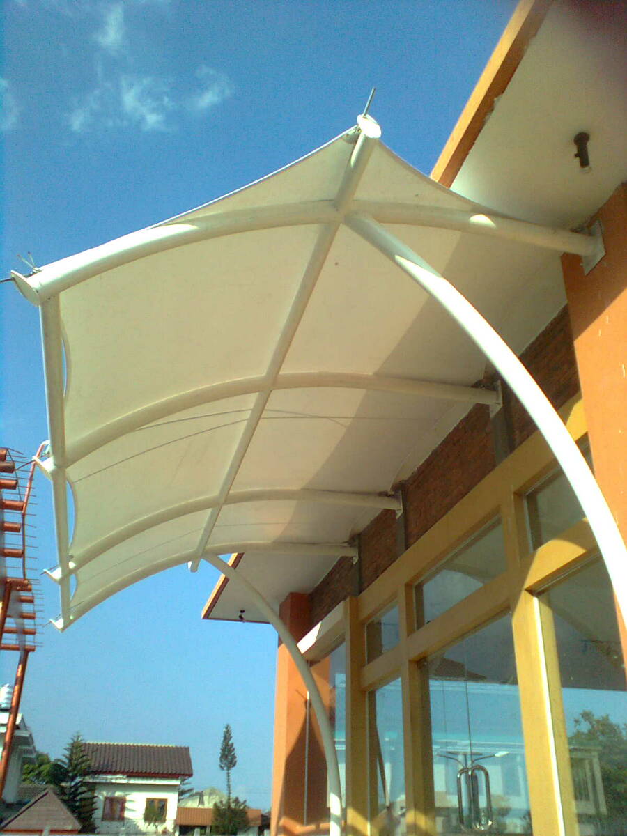 tenda ikanopii mengunankan membrane dan atap tenda membrane 