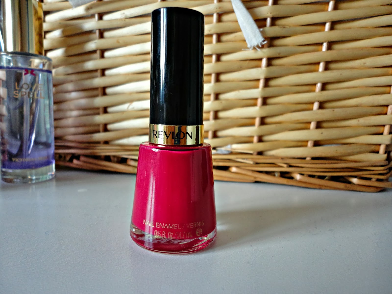 Cocoa May Revlon 'Cherries In The Snow' REVIEW