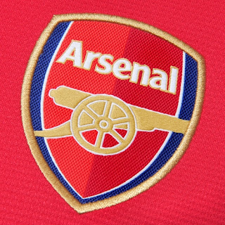 Arsenal Post-Wenger Arsenal+escudo+equipacion+2012-2013