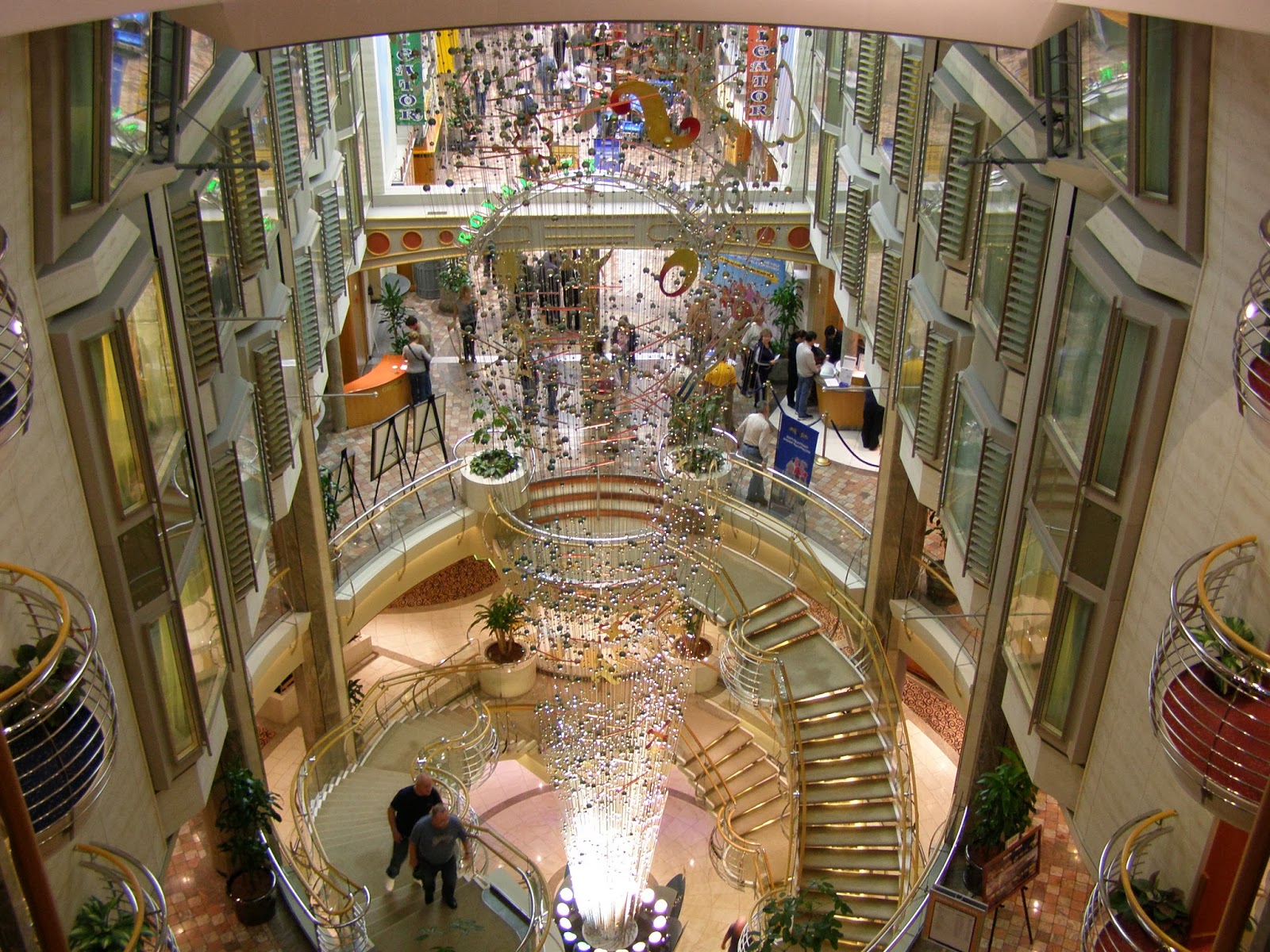 Where is Cookie? World's top hotels deliver service, quality