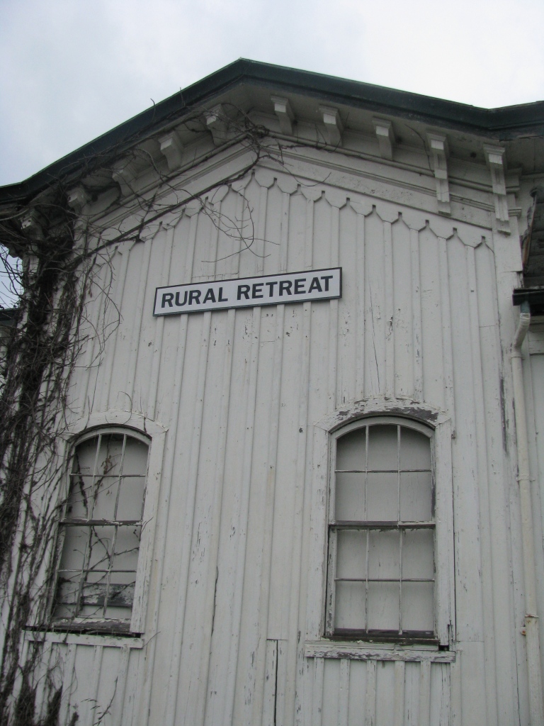 Retro Gran Out and About Hometown Girl