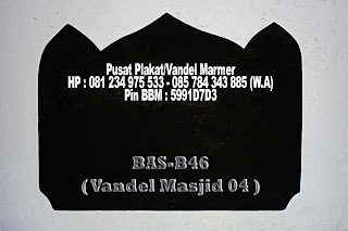 Vandel Marmer Bentuk Masjid