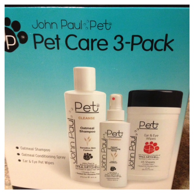 John Paul Pet Product Review and Giveaway
