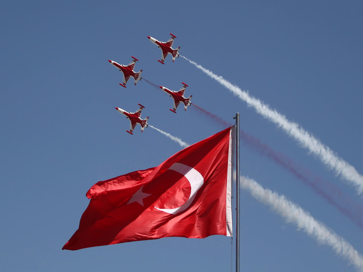 manzarali turk bayraklari 1