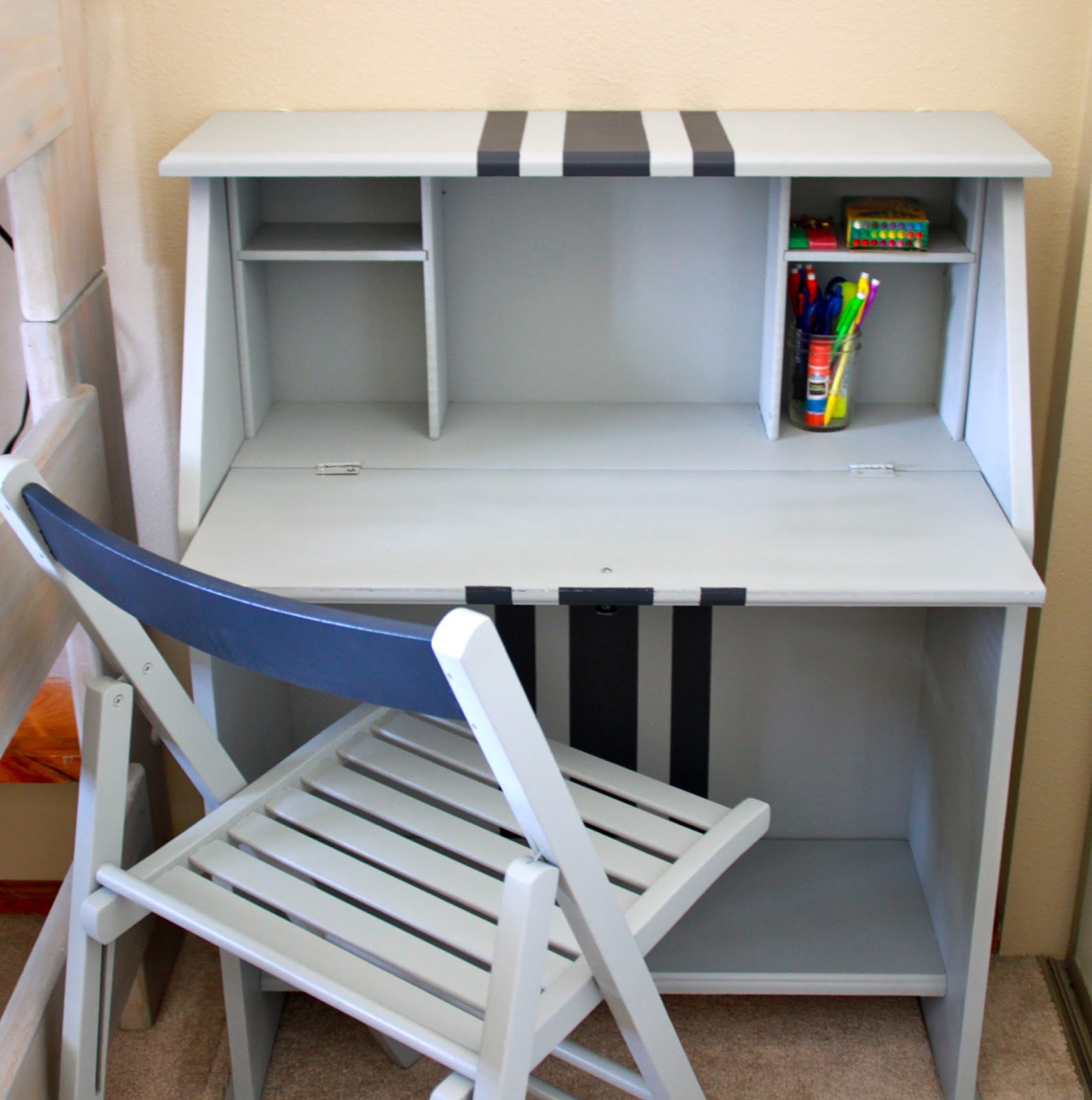 mimiberry creations How to Paint Perfect Lines AND Fix Water Damaged