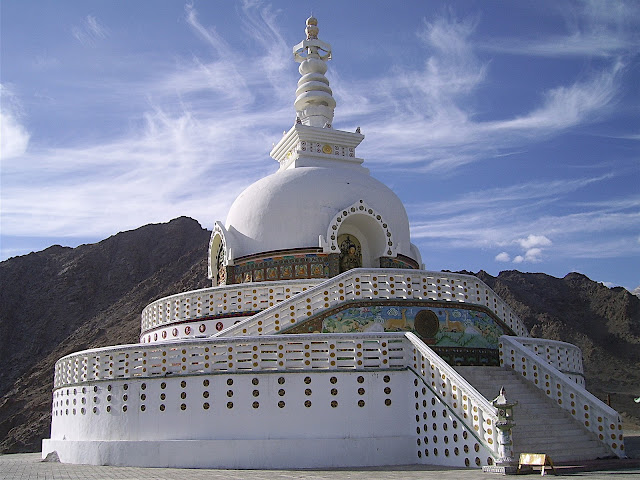 Shanti Stupa