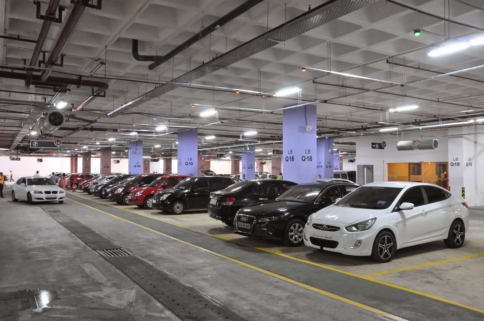 THE BANGALORE TIMES HI TECH PARKING, A HUGE DRAW AT ORION MALL