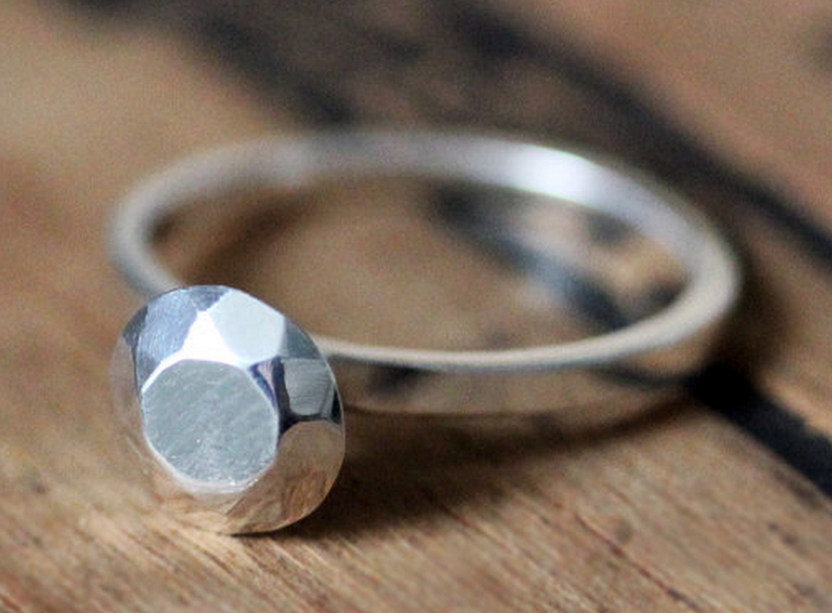 The Velveteen Box Etsy engagement rings for everyone...