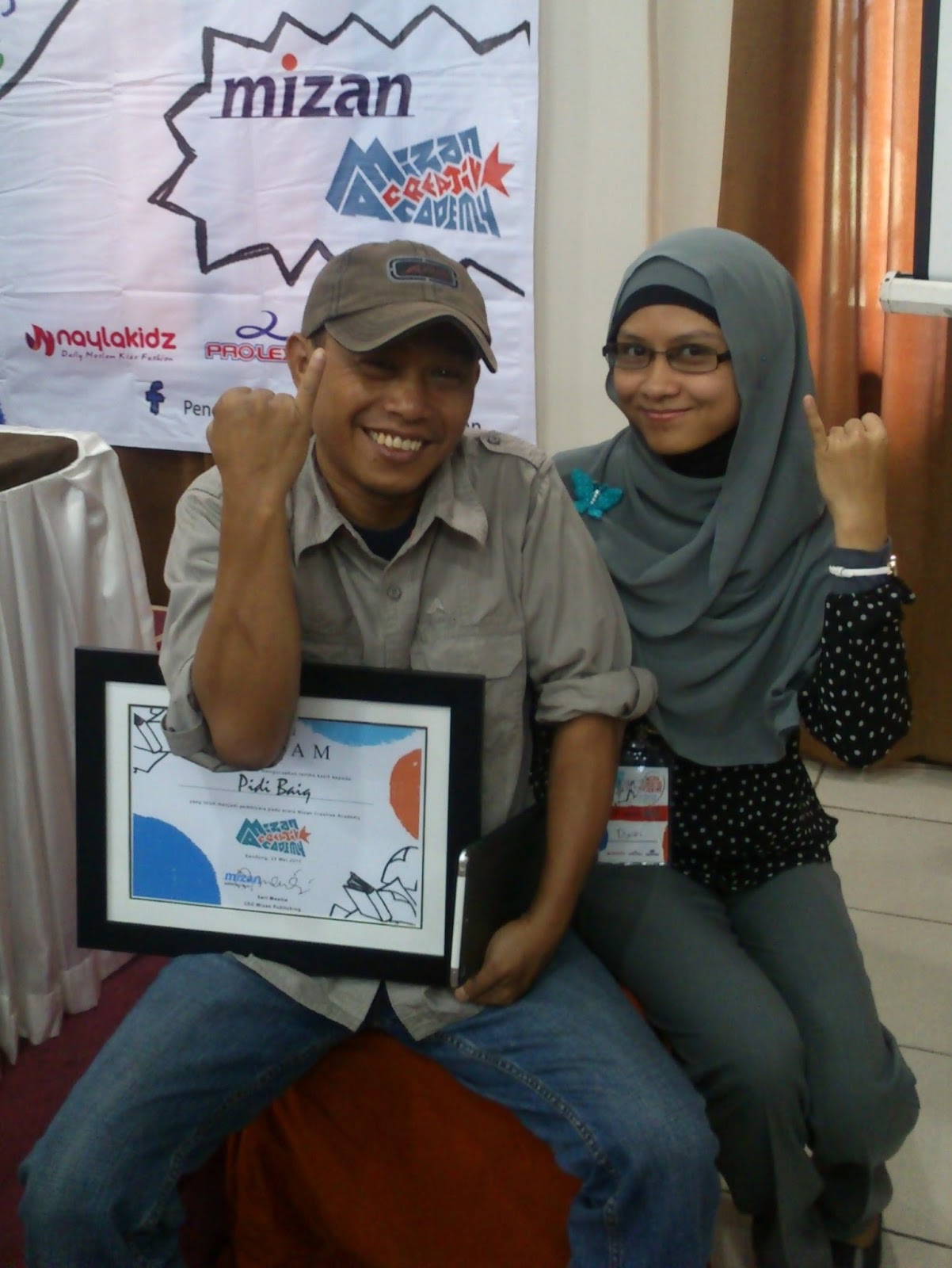 Serpihan Es di Samudra Januari 2016