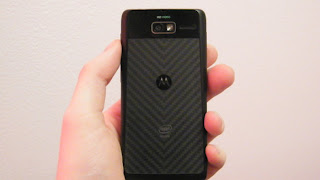 Motorola Razr i (Pictures)