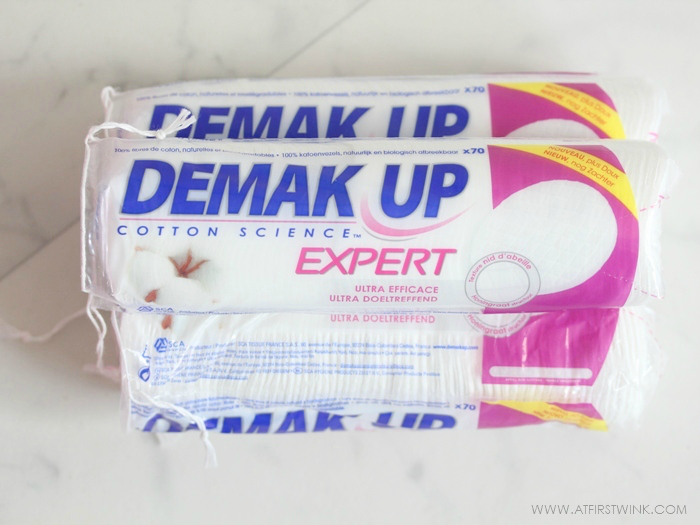 DEMAK'UP EXPERT make-up remover pads