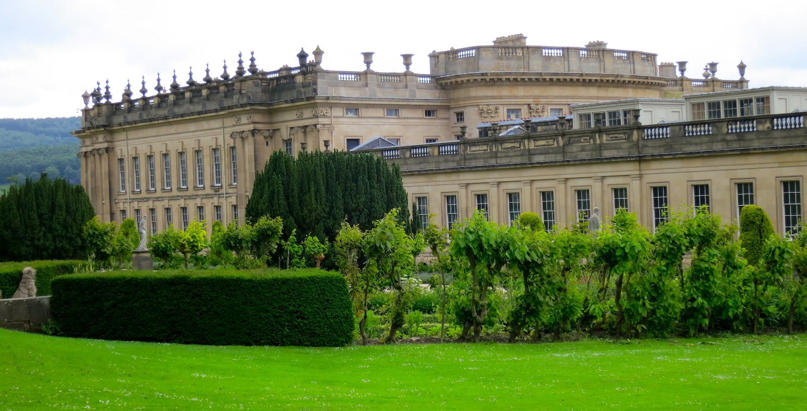 ARIZONA TRAVELER CHATSWORTH GARDENS